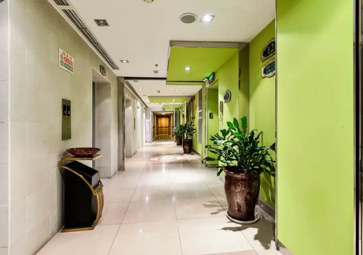 Шанхай: Vienna International Hotel Shanghai Jinqiao Branch
