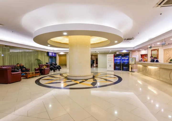 Шанхай: Vienna International Hotel Shanghai Jinqiao Branch