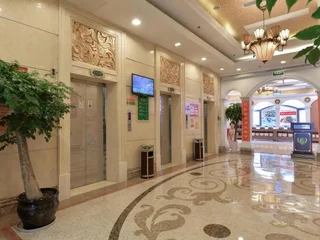 Шанхай: Vienna Hotel Shanghai Hongqiao Airport Center