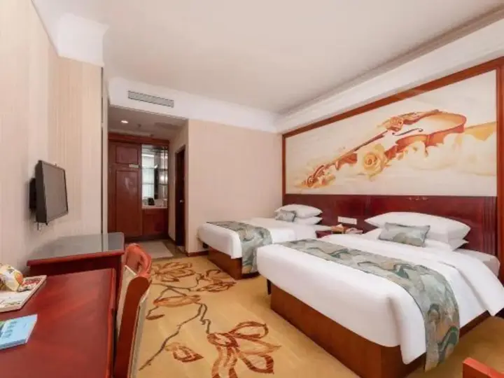 Шанхай: Vienna Hotel Shanghai Hongqiao Airport Center