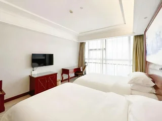 Шанхай: Vienna Hotel Shanghai Hongqiao Airport Center