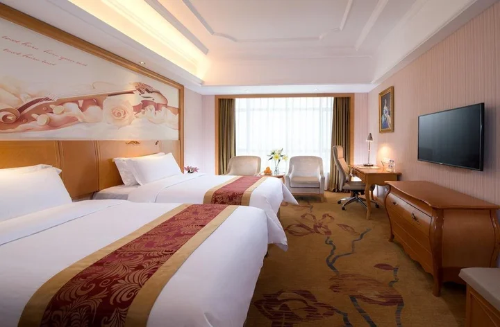 Шанхай: Vienna Hotel Shanghai Hongqiao Airport Center