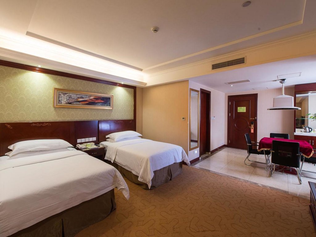 Шанхай: Vienna Hotel Shanghai Hongqiao Airport Center