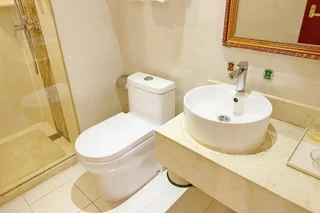 Шанхай: Vienna Hotel Shanghai Hongqiao Airport Center