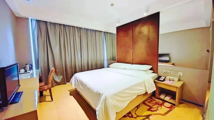 Шанхай: Vienna Hotel Shanghai Hongkou Guangyue Road
