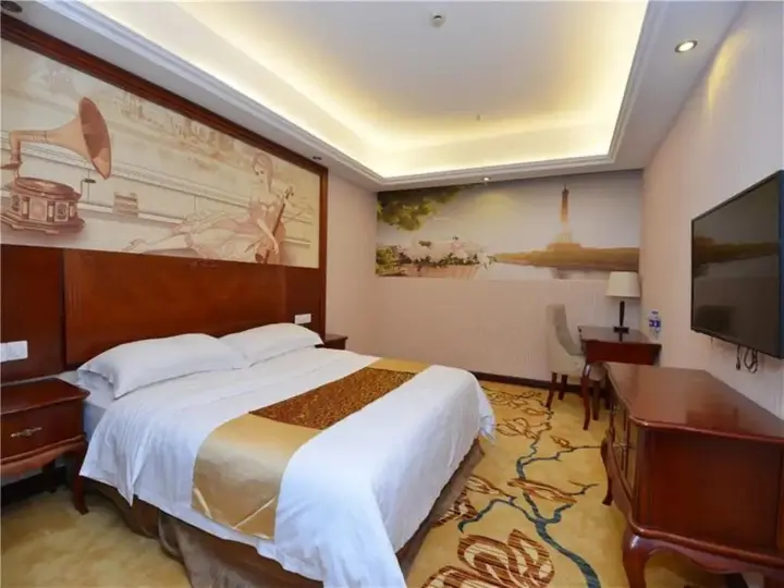 Шанхай: Vienna 3 Best Hotel Shanghai Expo Sanlin