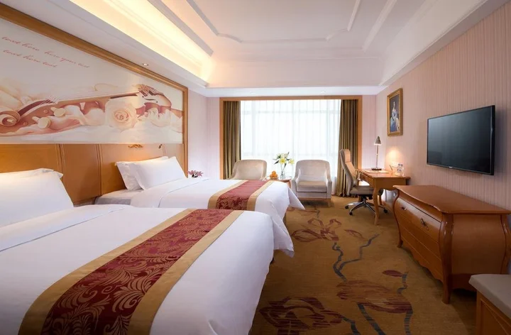 Чанша: Vienna International Hotel Changsha Gaoqiao Branch