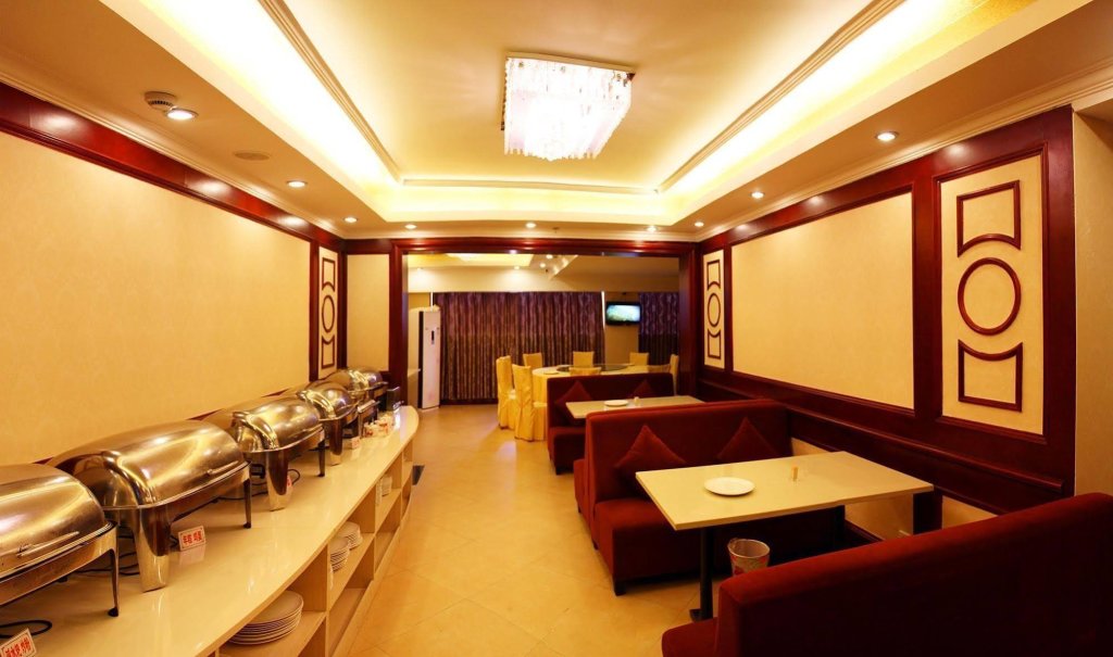 Цзиндэчжэнь: Vienna International Hotel Jingdezhen People's Square Branch