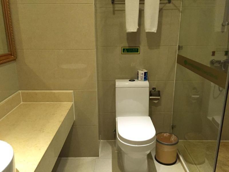 Ухань: Vienna Hotel Wuhan Jiefang Avenue Branch