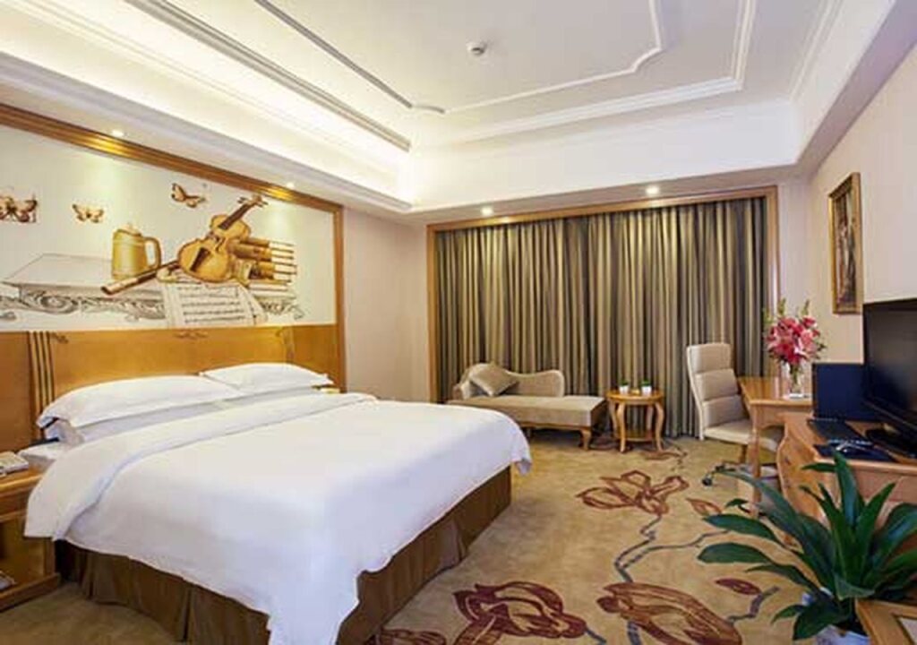 Чанша: Vienna Hotel Changsha Mid Furong Road
