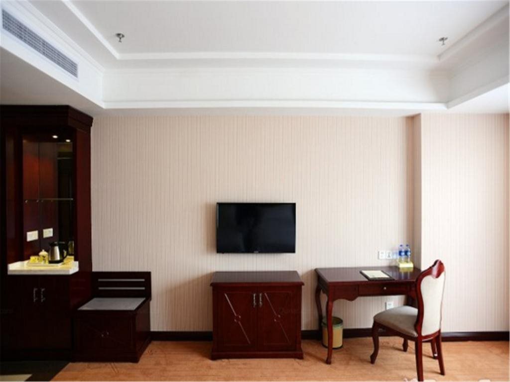Шанхай: Vienna International Hotel Shanghai Pudong Huinan