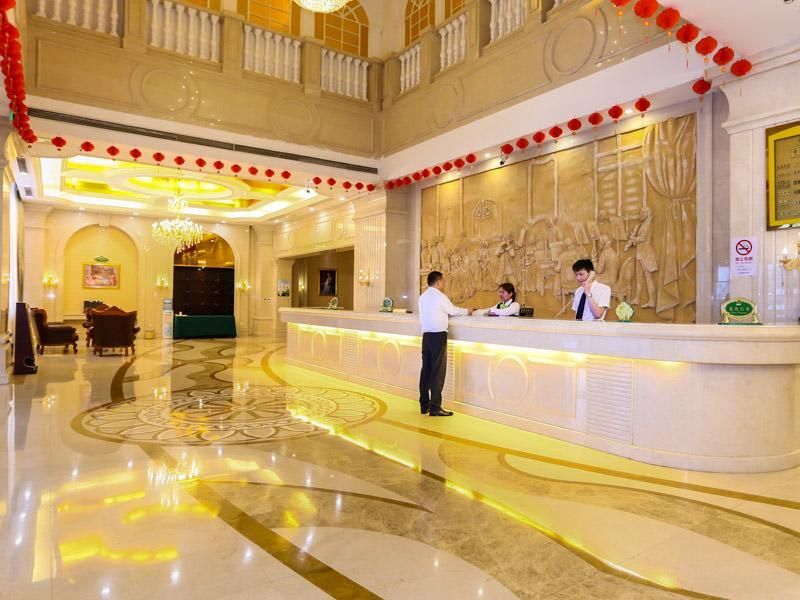Шанхай: Vienna Hotel Shanghai Fengxian South Bridge Jinhai Road