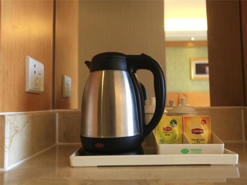 Шанхай: Vienna Hotel Shanghai Fengxian South Bridge Jinhai Road