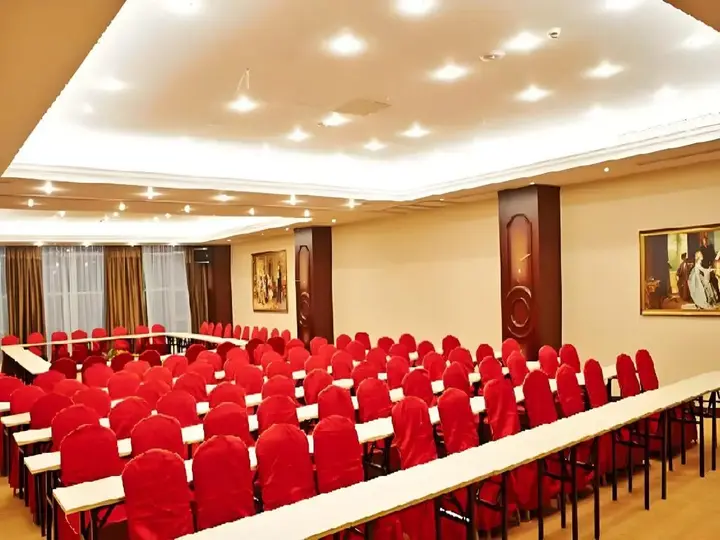 Шанхай: Vienna Hotel Shanghai Pudong Theme Park Wanda Branch