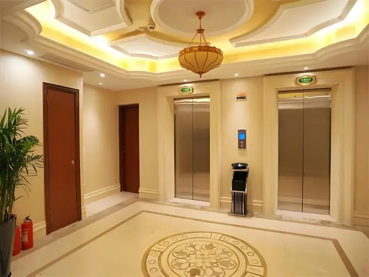 Шанхай: Vienna Hotel Shanghai Pudong Theme Park Wanda Branch