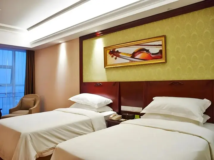 Шанхай: Vienna Hotel Shanghai Pudong Theme Park Wanda Branch