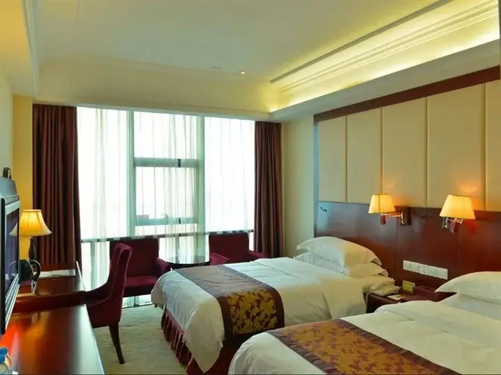 Шанхай: Vienna International Shanghai Pudong New District