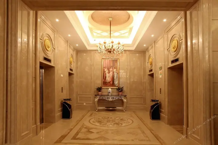 Чанчжоу: Vienna International Hotel Changzhou Railway Station