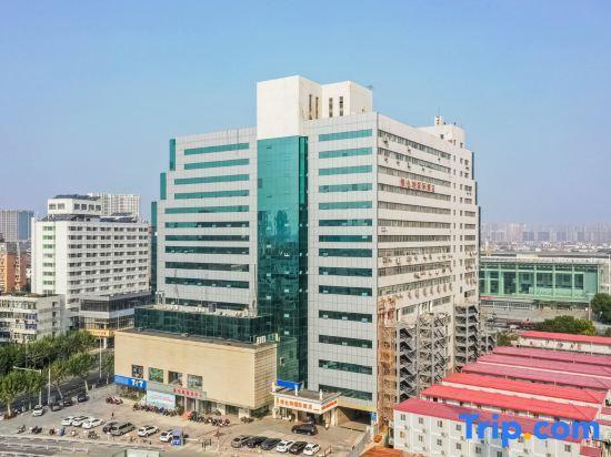 Чанчжоу: Vienna International Hotel Changzhou Railway Station