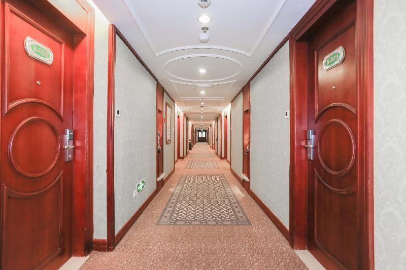 Шанхай: ViennaInternational Hotel Shanghai Hongqiao Hub I