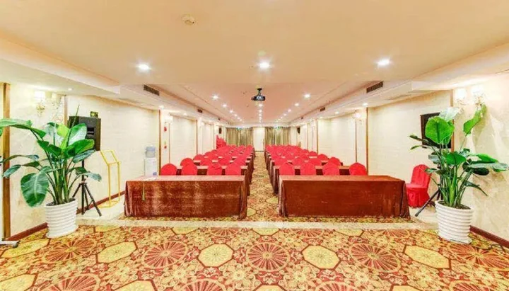 Шанхай: Vienna Hotel Shanghai Hongqiao Hub Jiading New City