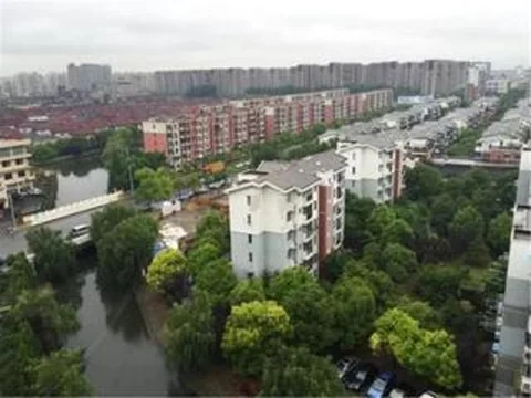 Шанхай: Vienna International Hongqiao Airport Wanda