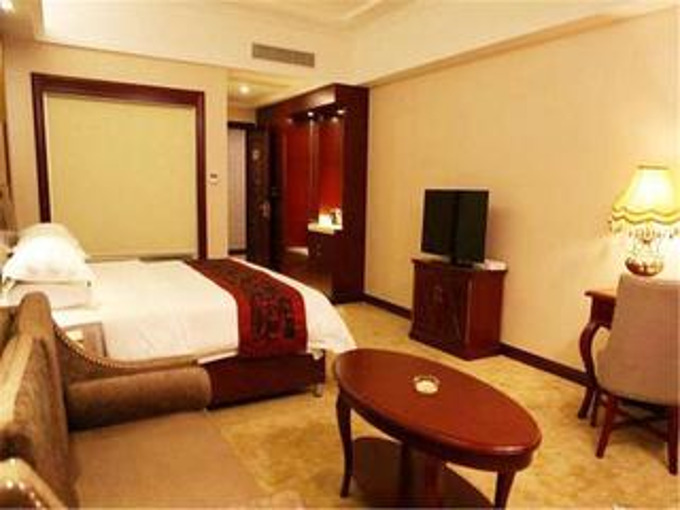 Шанхай: Vienna International Hongqiao Airport Wanda