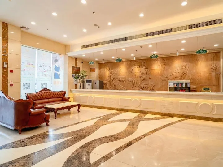 Хойчжоу: Vienna Hotel Huizhou Zhongxin