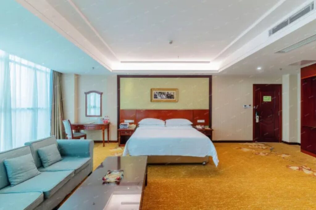 Хойчжоу: Vienna Hotel Huizhou Zhongxin