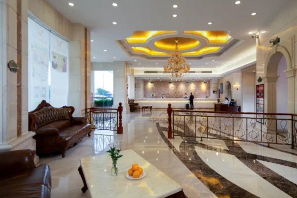 Хойчжоу: Vienna Hotel Huizhou Zhongxin