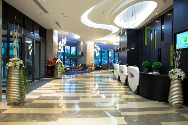 Наньтун: IBIS Styles NT WZ Intl Plz