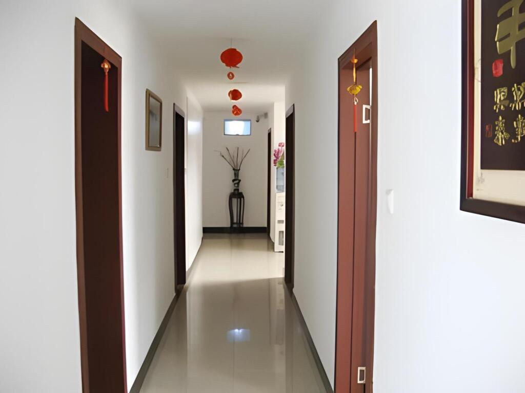 Ляньюньган: Lianyungang Jianyuan Hotel