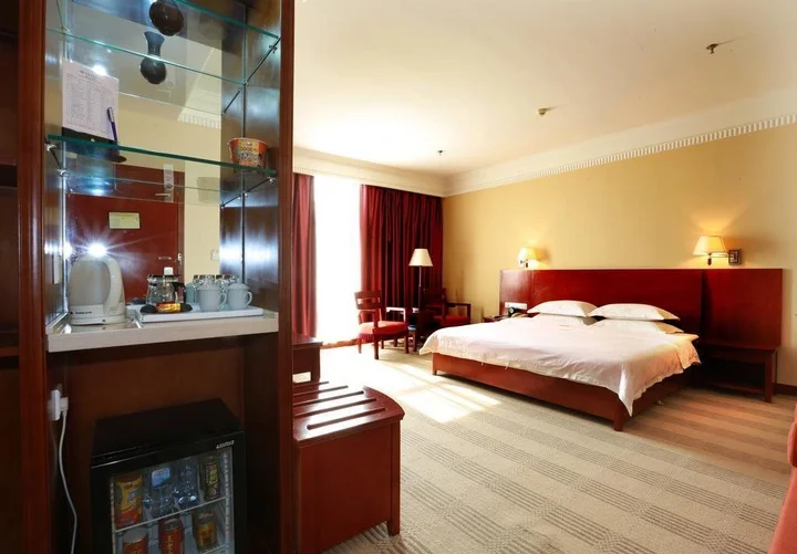 Циньчжоу: Qinzhou Jingtai Grand Hotel