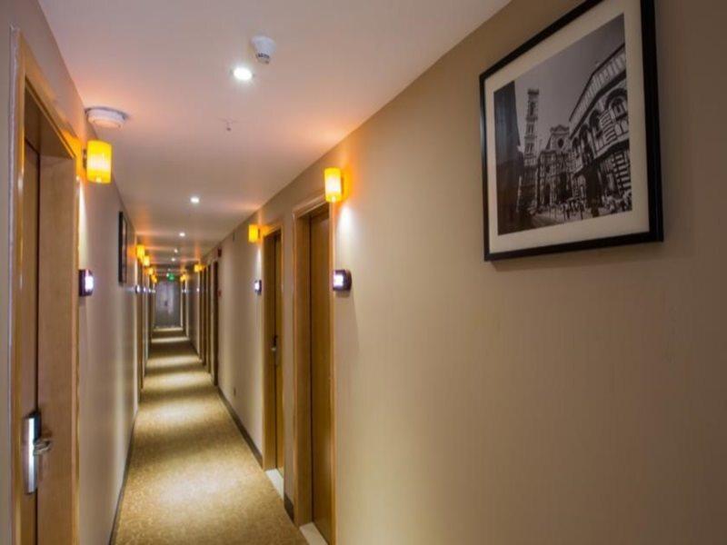 Шэньчжэнь: IU Hotel Shenzhen Kuiyong