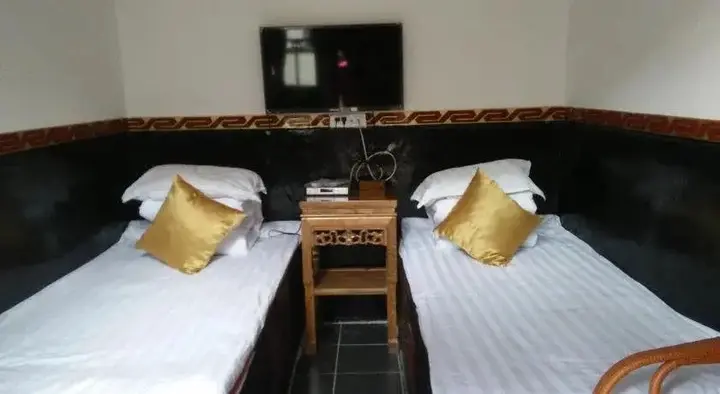 Цзиньчжун: Pingyao Jingyizhan Folk Inn