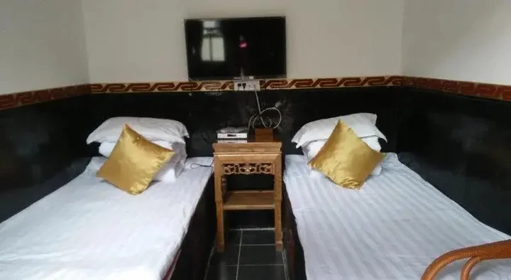Цзиньчжун: Pingyao Jingyizhan Folk Inn