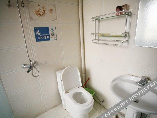 Цзиньчжун: Pingyao Jingyizhan Folk Inn