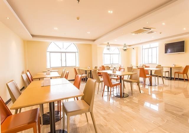 Циньчжоу: City Comfort Inn Qinzhou Dolphin Square Branch