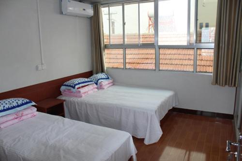 Жичжао: Wujiatai Fenggaoyujia Guesthouse