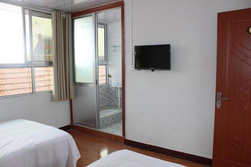 Жичжао: Wujiatai Fenggaoyujia Guesthouse