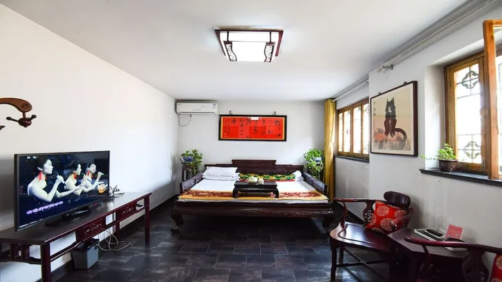 Цзиньчжун: Longyuan Inn