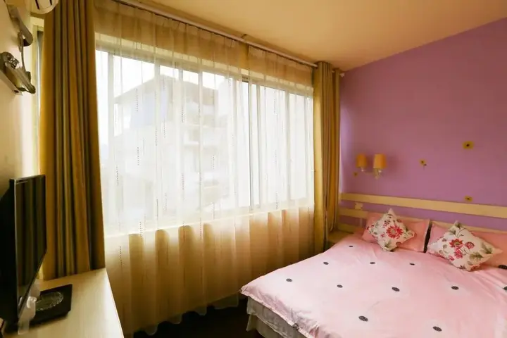 Яншо: Yuxiang Inn