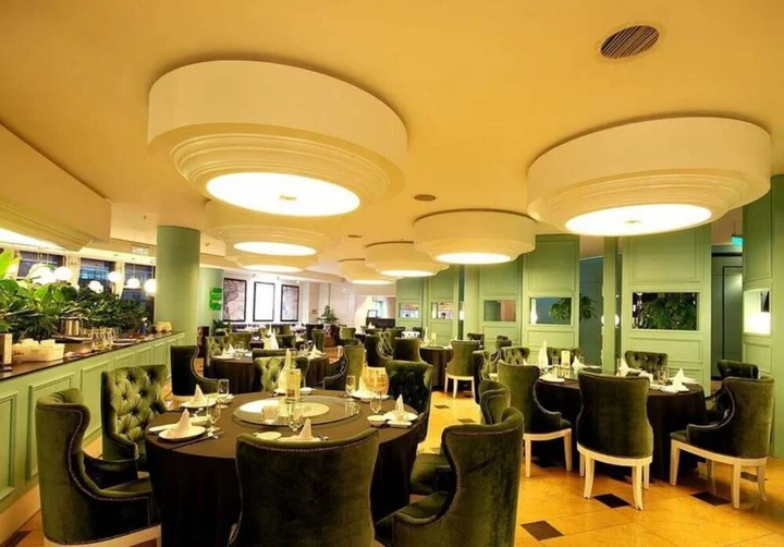 Чэнду: Chengdu Longhu Beach Hotel