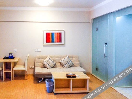 Ляньюньган: 369 Vacation Apartment