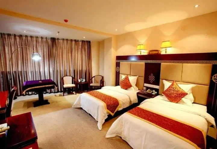Синъи: Xingyi Yike Hotel