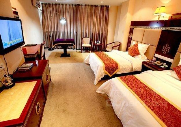 Синъи: Xingyi Yike Hotel