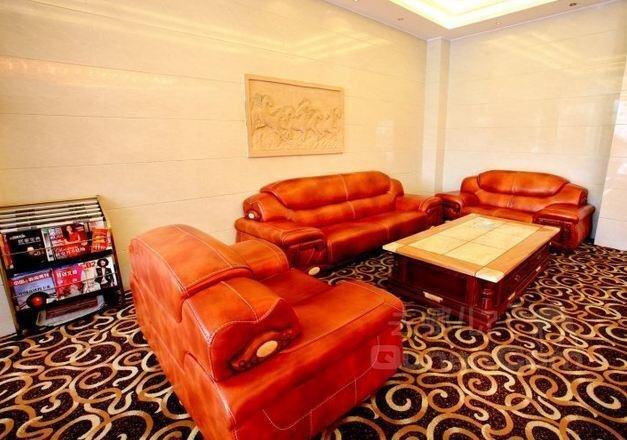 Синъи: Xingyi Yike Hotel
