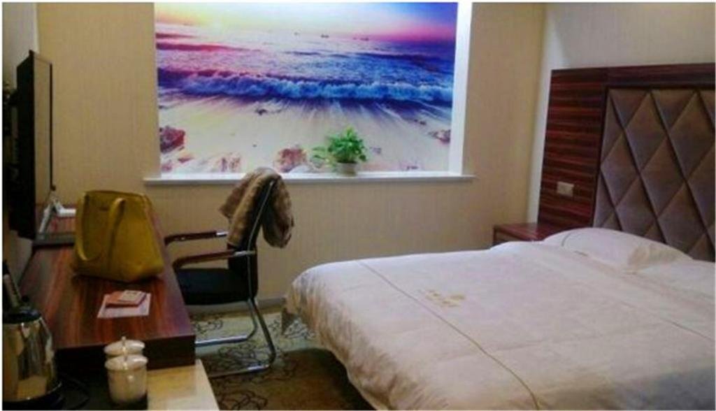 Чжунвэй: Huafeng Hotel