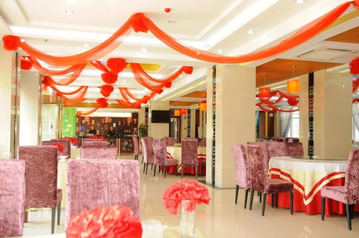 Чжунвэй: Longcheng Hotel