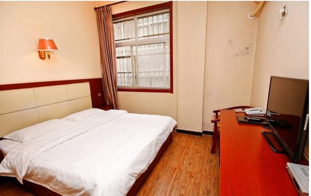 Сиань: Lintong Wenjun Express Hotel